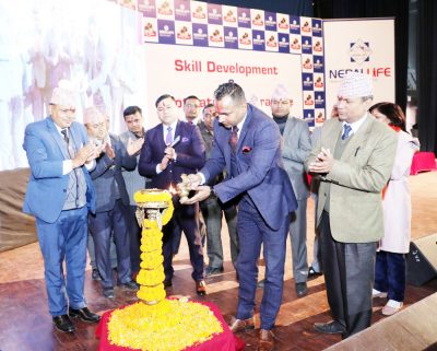 नेपाल लाइफ इन्स्योरेन्सले सस्तो लोकप्रियताभन्दा गुणस्तरीय सेवा प्रवाहमा ध्यान दिन्छ : सिइओ झा