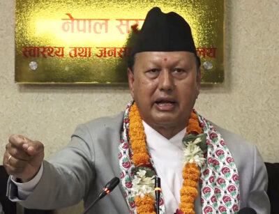 दूर्गम ठाउँहरुमा तत्काल चिकित्सक पुर्‍याउँछु : मन्त्री बस्नेत