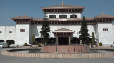 प्रतिनिधिसभा बैठक बस्दै :  प्रधानमन्त्रीले निर्वाचन आयोग नेपालको वार्षिक प्रतिवेदन पेश गर्ने
