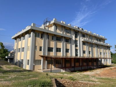 निर्माण कम्पनीले भुक्तानी नपाउँदा सुविधा सम्पन्न अस्पताल प्रयोगमा ल्याउन समस्या