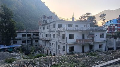 आठ वर्षमा पनि बनेन् बेनी अस्पतालको भवन