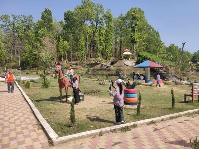 आन्तरिक पर्यटकको रोजाइमा कुलपानी हरित उद्यान   