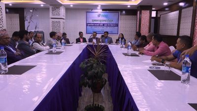 सुनमा विलासिता कर लगाउनु गलत हो : अर्थविद् डा.अधिकारी