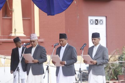 शुन्य अंक पाएका कुलमान सहित तीन मन्त्रीले लिए सपथ