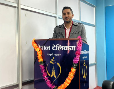 देशलाई स्थायित्व दिन समयमै निर्वाचन हुनु अपरिहार्य : सञ्चारमन्त्री खरेल