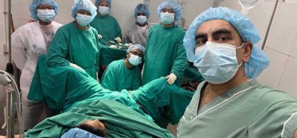 खोटाङमै सुरु भयो पाठेघर खस्ने समस्यासम्बन्धी शल्यक्रिया सेवा