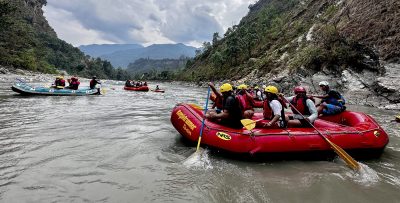 आन्तरिक पर्यटकलाई लक्षित गरी कालीगण्डकीमा ‘र्‍याफ्टिङ’ सञ्चालन 