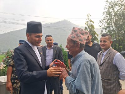 सामाजिक सञ्जालमा फैलिएका सूचना आधिकारिक हुन वा होइन भनेर चिन्न आवश्यकः सञ्चारमन्त्री