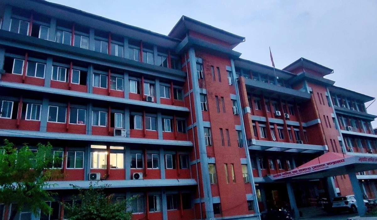 कर्मचारीको बढुवा कार्य मूल्याङ्कन सूचकका आधारमा हुने   