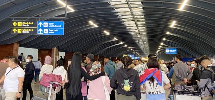 शक्तिशाली सरकारको पालामा समेत घटेन बैदेशिक रोजगारीका लागि जानुपर्ने बाध्यता
