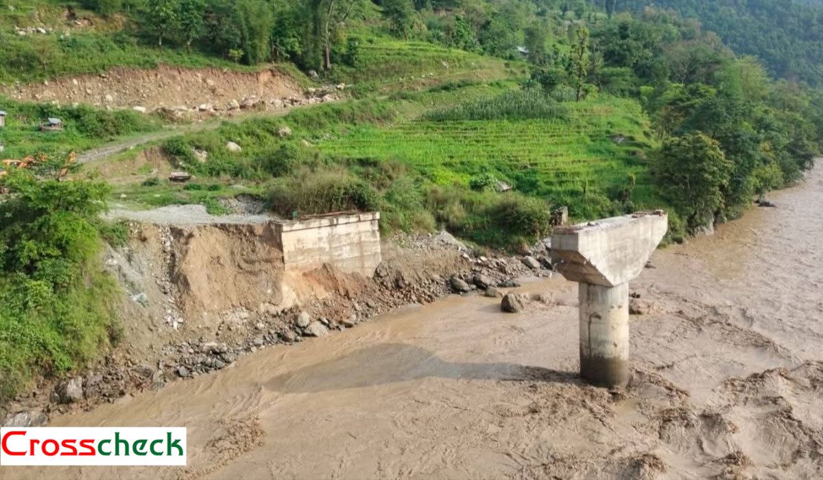 बाढीपहिरोले जलविद्युत् आयोजनामा क्षति बाढीपहिरोले जलविद्युत् आयोजनामा क्षति