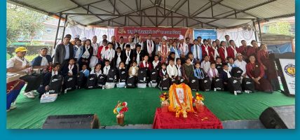 एनएमबि बैंकले गर्‍यो ४० विद्यार्थीलाई शैक्षिक सामाग्री सहयोग
