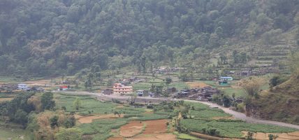 मार्ग खुलेको १५ वर्षपछि छिसवाङमा सडक स्तरोन्नति