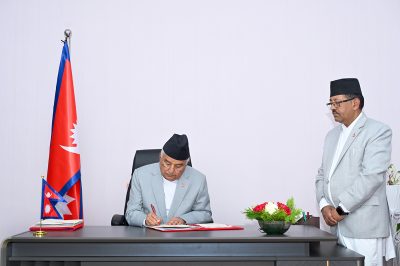 अन्ततः राष्ट्रपति पौडेलद्वारा संवैधानिक परिषद्सम्बन्धी अध्यादेश जारी 