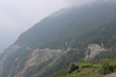 खाँदबारी-किमाथाङ्का सडक : ‘ट्रयाक ओपन’ सहित स्तरोन्नति सम्पन्न