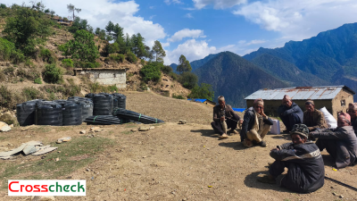 सडक निर्माण गर्न डोजर लगाएपछि हुम्लाको बौल्यानामा खानेपानी समस्या
