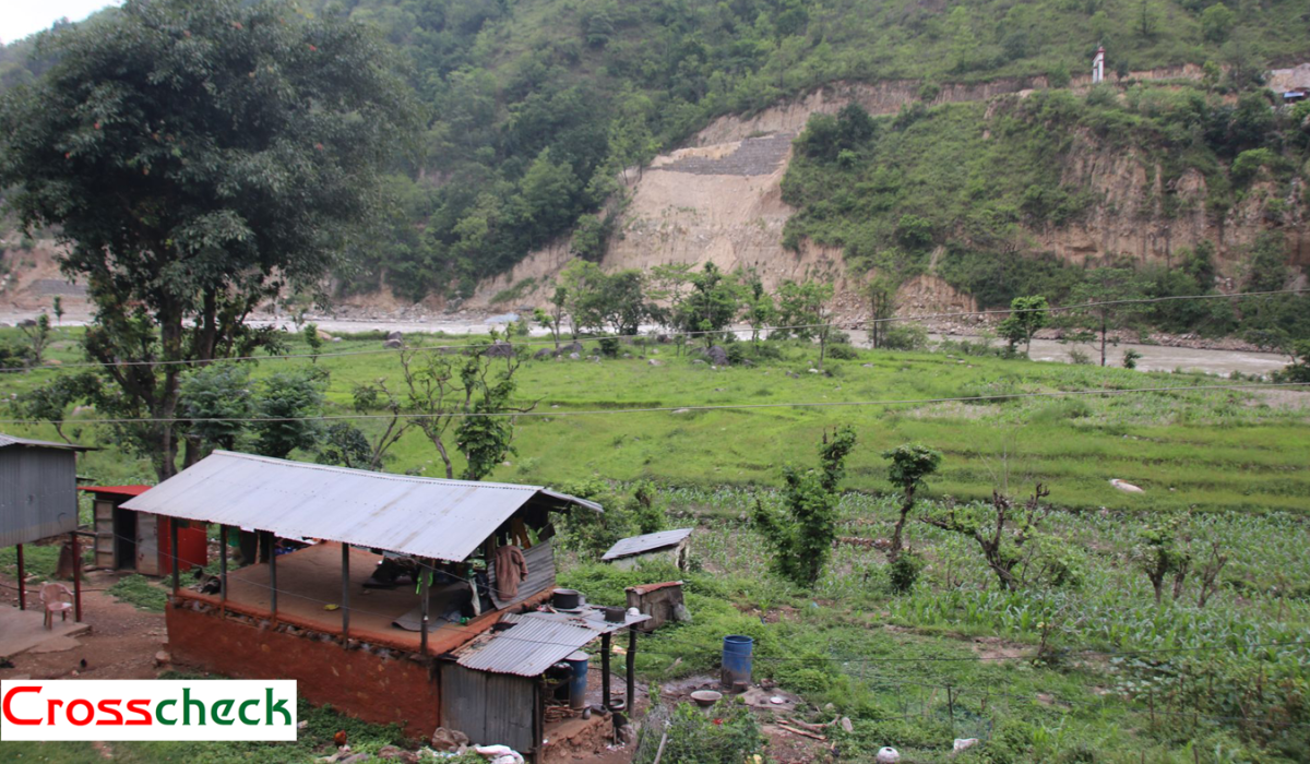 माझिटारको कुलो पुनर्निर्माण नहुँदा कृषक मारमा