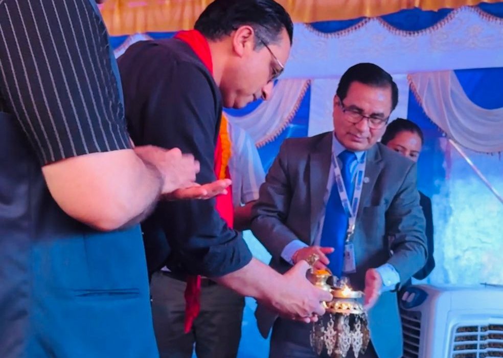 अर्थमन्त्री वाग्ले पुगे नेपाल बैंकको अत्याधुनिक नवनिर्मित भवनको उद्घाटनमा अर्थमन्त्री वाग्ले पुगे नेपाल बैंकको अत्याधुनिक नवनिर्मित भवनको उद्घाटनमा