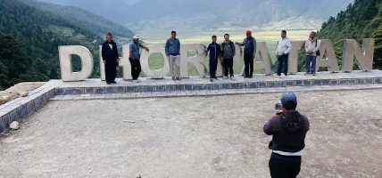 ढोरपाटनमा ३७ हजार पर्यटक, ४७ लाख आम्दानी
